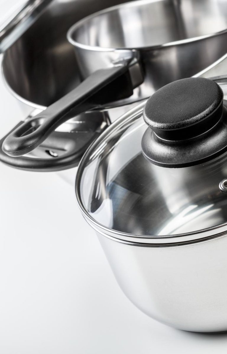 20230716162423_[fpdl.in]_stainless-steel-pots-pans-isolated-white_93675-129993_full